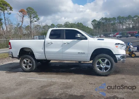 2020 Ram 1500 Big Horn 4X2 6'4 Box from USA, damaged, VIN 1C6RREBT5LN294737